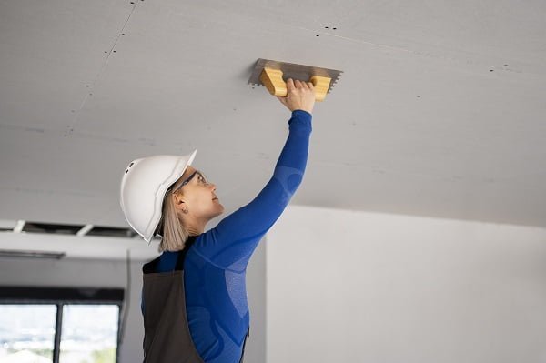 How to Fix a Leaky Ceiling: A Step-by-Step Guide