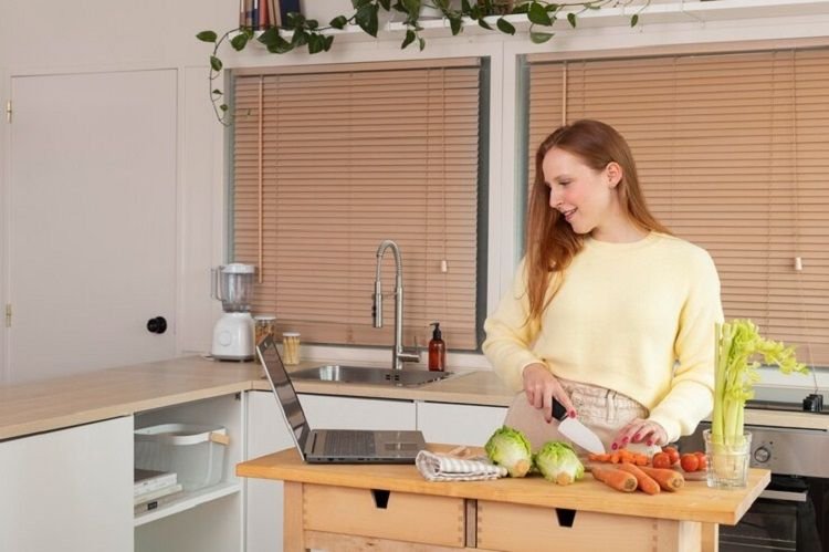 What are the Benefits of a Kitchen Island